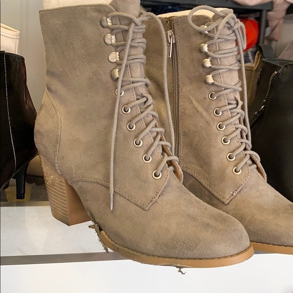 Boots - Picture 2 of 2